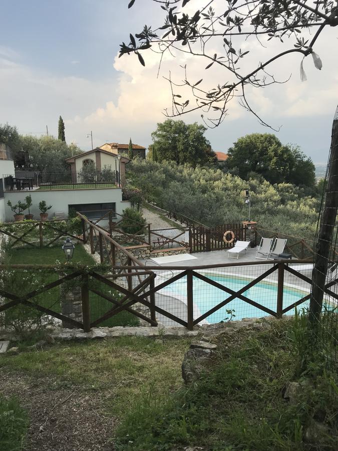 Agriturismo Il Calesse Quarrata Exterior foto